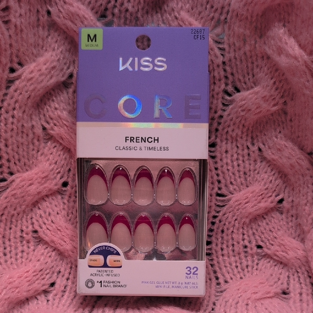 KISS French Press-On Nails in Pale Pink with Deep Berry Tips